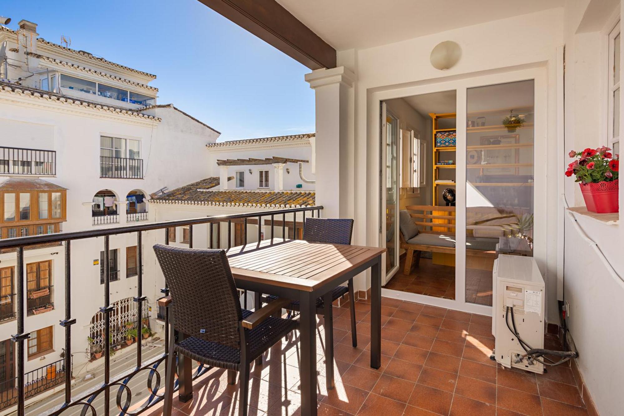 Duquesa Port Studio Apartment - Bright Sunlit Terrace Manilva Luaran gambar